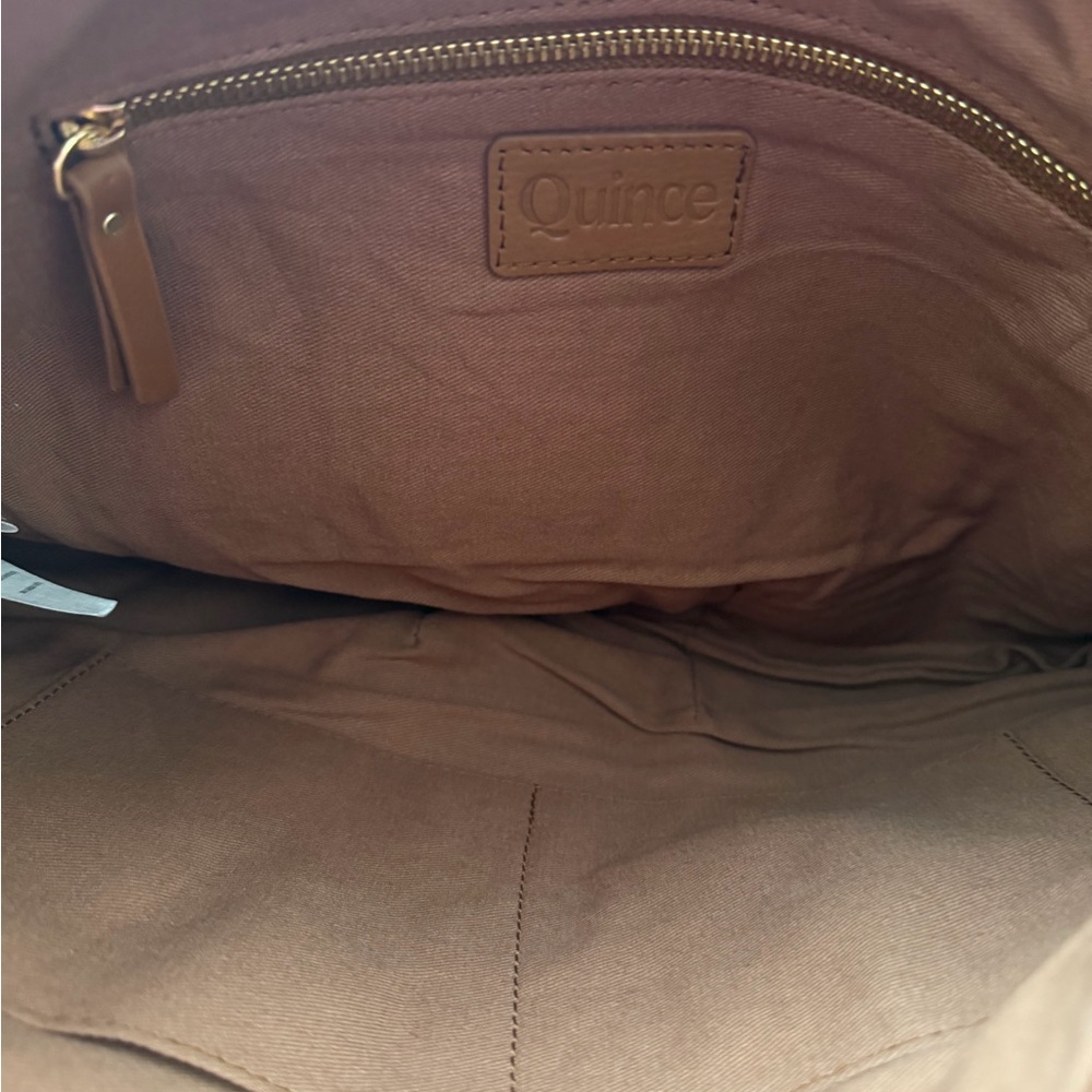 Quince Crescent Shoulder Bag - Cognac - Picture 3 of 3